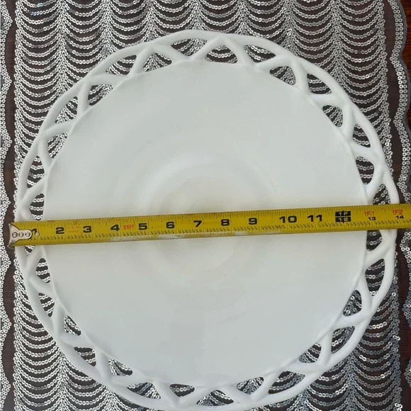 Vintage milk glass Westmoreland Glass Companylattice style cake stand